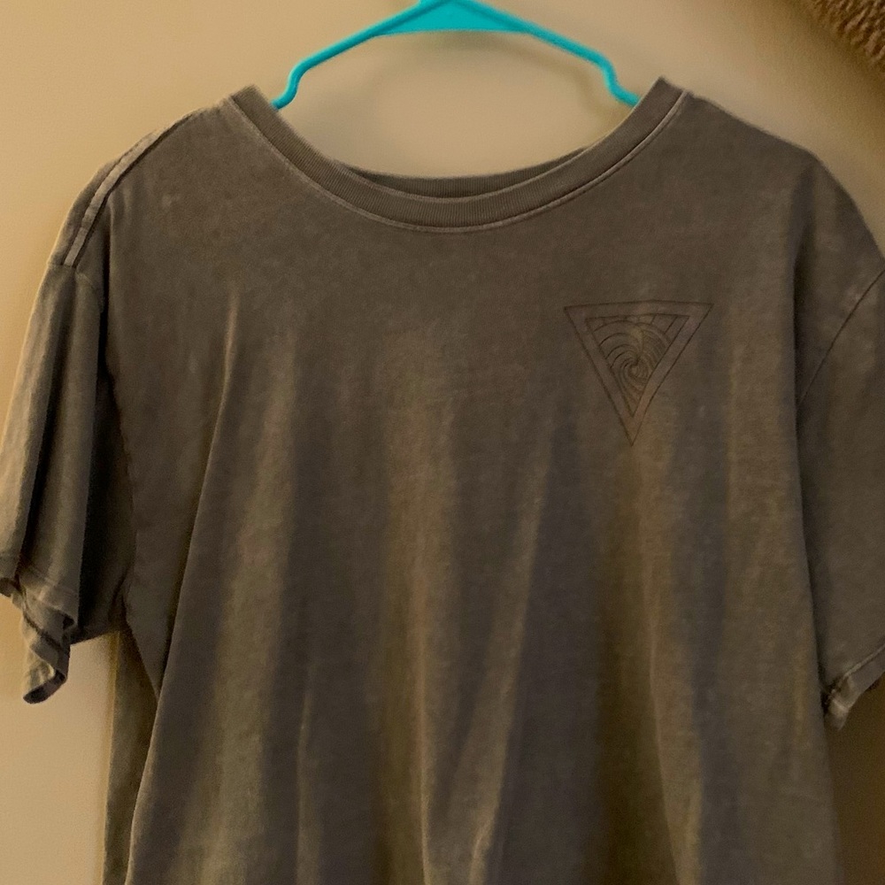 O’Neil T-shirt!